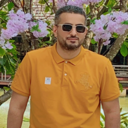 رائد.م