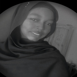 الصورة الرمزية ل Leena Ali Younis