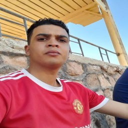الصورة الرمزية ل علي بن الاحول